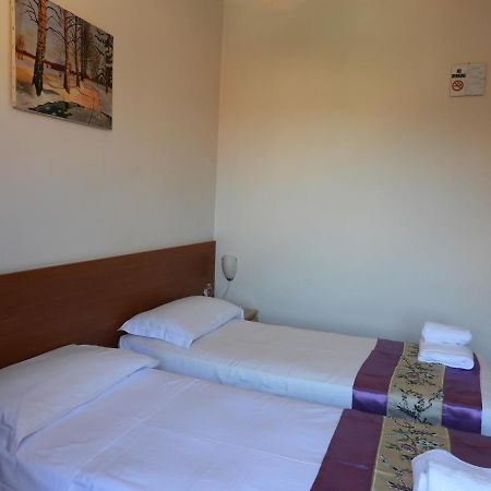 B&B Isola Fiumicino Ngoại thất bức ảnh