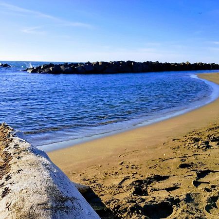 B&B Isola Fiumicino Ngoại thất bức ảnh